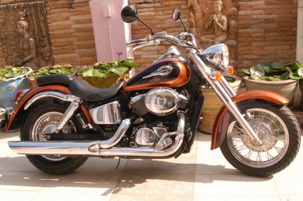 ขายน้องส้มจีด SHADOW CLASSIC400 ปี 2001-02  พร้อมสรรพสามิต สวยๆๆ ลายสีลิมิเต็ด ครบรอบ 105th HARLEY DAVIDSON