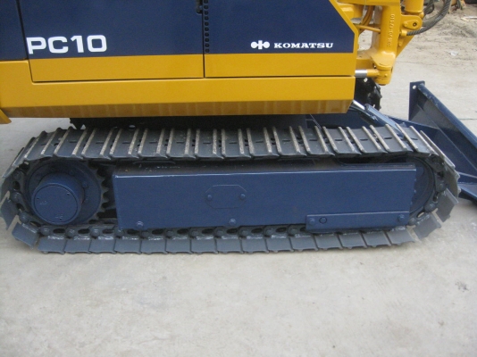 ขายรถขุดดินBACKHOE KOMATSU PC10-6แทร็กเหล็ก พร้อมใช้งาน