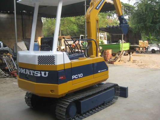 ขายรถขุดดินBACKHOE KOMATSU PC10-6แทร็กเหล็ก พร้อมใช้งาน