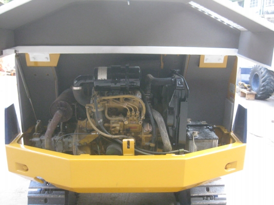 ขายรถขุดดินBACKHOE KOMATSU PC10-6แทร็กเหล็ก พร้อมใช้งาน