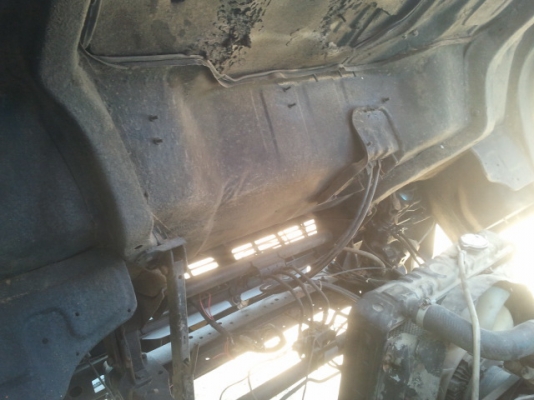 (ลดราคาอีก)ขาย NPR 110   4BE1 เฟือง F พวงมาลัยเพาเวอร์ เครื่องดี แชชซีสวยครับ