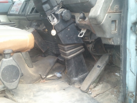 (ลดราคาลงอีก)ขาย ROCKY  6BG1  175 แรง  ตามสภาพ รถใช้งานทุกวัน