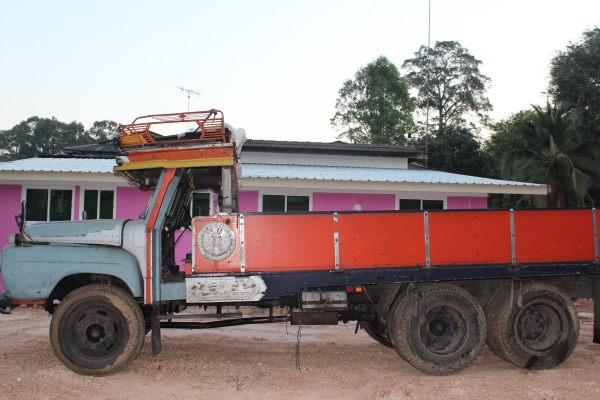 สิบล้อหัวยาว