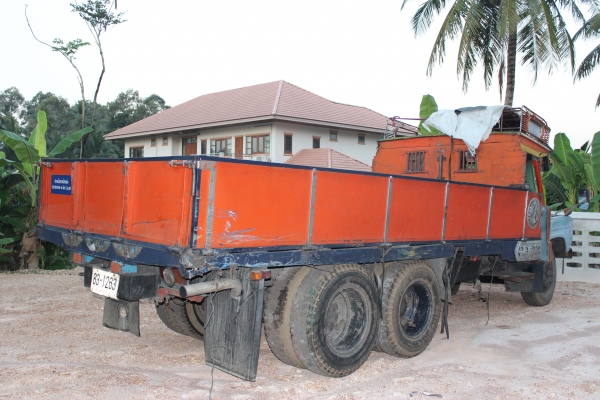 สิบล้อหัวยาว