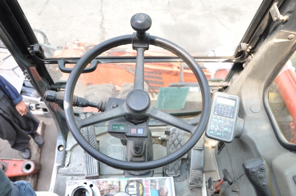 รถขุดแบคโฮ KOMATSU PW150-6 รถนอกนำเข้า