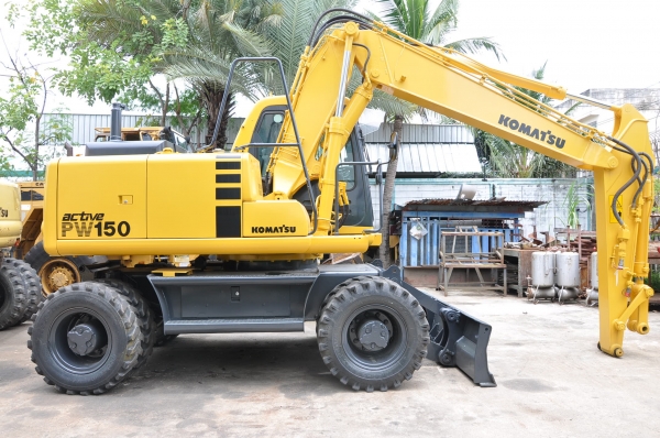 รถขุดแบคโฮ KOMATSU PW150-6 รถนอกนำเข้า