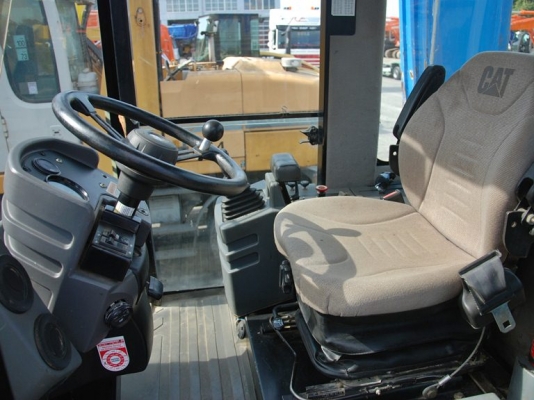 รถบดสั่นสะเทือนCATERPILLAR CS563E รถนอกนำเข้า