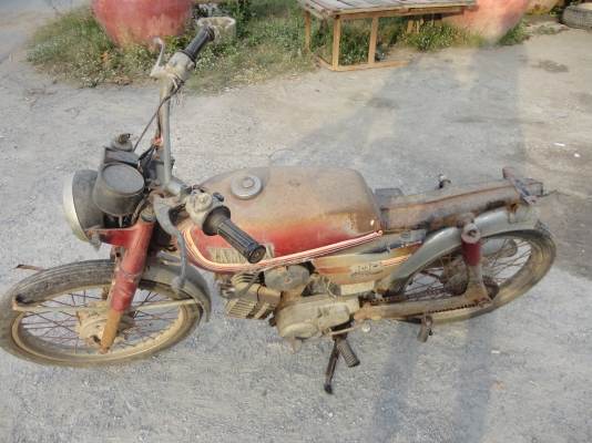 ขาย YAMAHA-DX-100 ไม่มีทะเบียนสนใจติดต่อ โทร.081-005-8785