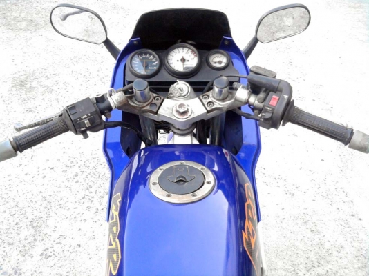 ขออนุญาติขาย Kawasaki KR 150 cc. สีน้ำเงินขาว ล้อแม็ก ขออนุญาติขาย Kawasaki KR 150 cc. สีน้ำเงินขาว ล้อแม็ก