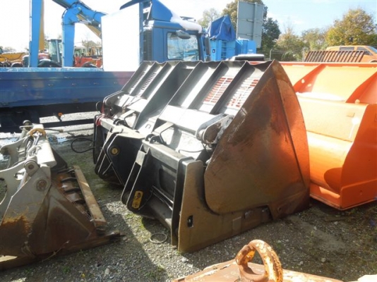 CATERPILLAR  928 G  SN  7SR01616