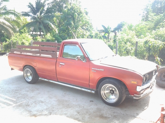 JOECLASSICรับออกแบบตีคอกไม้รฤคลาสสิคใช้ไม้จริงตามใจเจ้าของรฤใช้ไม้แดง ไม้ตะเคียนทองสนใจโทรสอบฤามได้