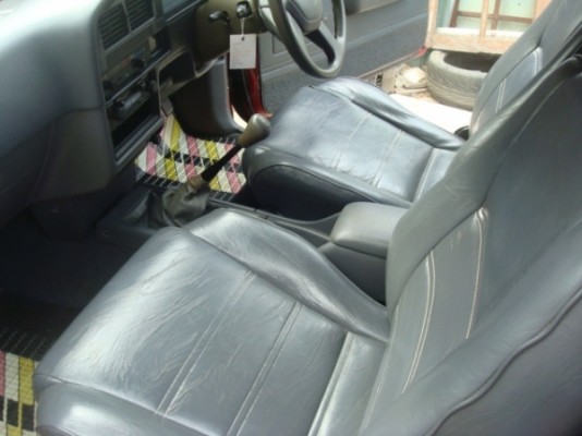 เอ็กตร้าแค๊ป ปี 92 มือเดียวป้ายแดง เดิมๆๆๆๆๆ ทุกอย่างอยู่ครบเหมือนวันออกห้าง ขายถูกๆๆๆๆ 148,000 บาท รถอยู่ กทม. ครับ