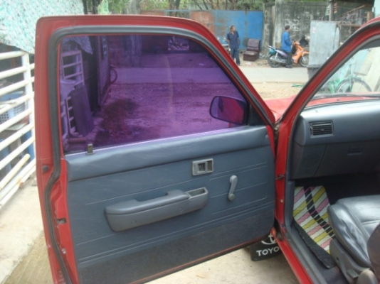 เอ็กตร้าแค๊ป ปี 92 มือเดียวป้ายแดง เดิมๆๆๆๆๆ ทุกอย่างอยู่ครบเหมือนวันออกห้าง ขายถูกๆๆๆๆ 148,000 บาท รถอยู่ กทม. ครับ