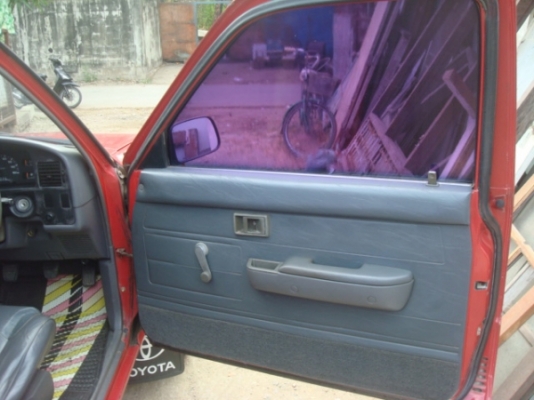 เอ็กตร้าแค๊ป ปี 92 มือเดียวป้ายแดง เดิมๆๆๆๆๆ ทุกอย่างอยู่ครบเหมือนวันออกห้าง ขายถูกๆๆๆๆ 148,000 บาท รถอยู่ กทม. ครับ