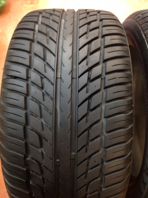 ขายยาง MAXXIS 275/40R17 ปี 07 2 เส้น   ราคา 2500 บาท