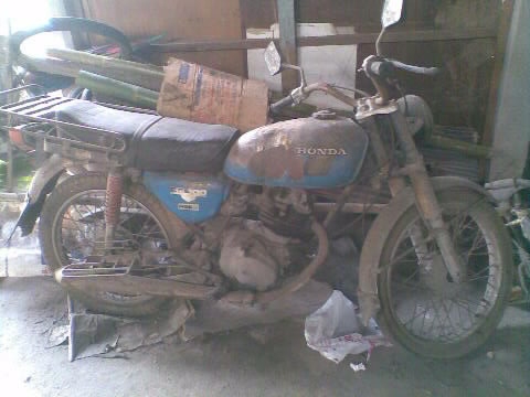 ขาย cb100 ทะเบียนโอน ราคา 18500 รวมส่ง