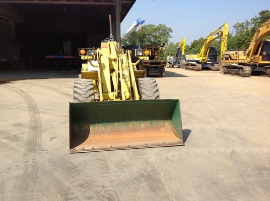 รถตัก Komatsu 507 เก่าญี่ปุ่น เอกสารครบ มีหลังคา 0815327632 รถตัก Komatsu 507 เก่าญี่ปุ่น เอกสารครบ มีหลังคา 0815327632