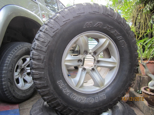 ขายล้อเล็บเหยี่ยว ตอนนี้เหลือเเต่ล้อแล้วครับ