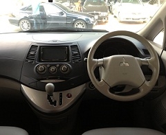 Mitsubishi Space Wagon  โคตรถูก สภาพสวยเวิ่นเว่อจ้า คันนี้