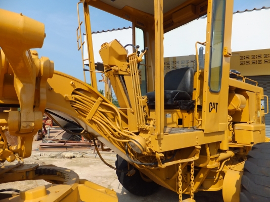 รถเกรดCATERPILLAR 140G72V 07854 USA เล่มทะเบียน