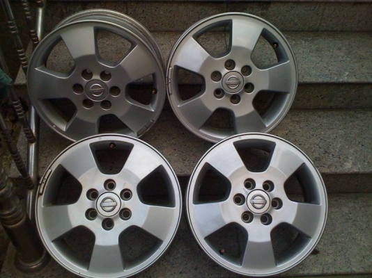 ขาย แม็ก นาวาร่า ติดรถ ขอบ 16 สวยๆ ครับ