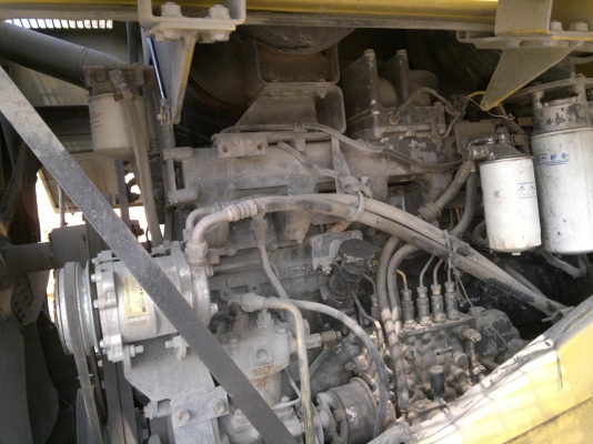 ขายรถตักล้อยางKOMATSU WA470-3 สภาพสวย เก็บรั้วซึมแล้ว กำลังดี สนใจโทร