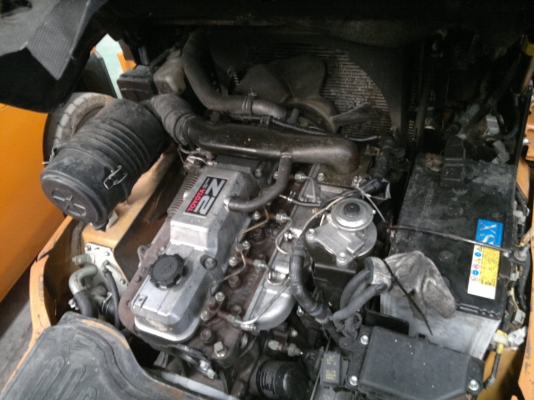 ขายรถฟอร์คลีฟท์ TOYOTA  7FD25 เสา4 เมตร ไซด์ชิฟ ออโต้ปี2005, สภาพดีมาก รถนอกนำเข้า ติดต่อ มานะ 085-9049669