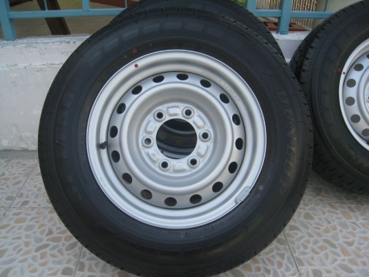 ขายกะทะล้อ isuzu d-max+ยางป้ายแดงปี 12(081-3747940)