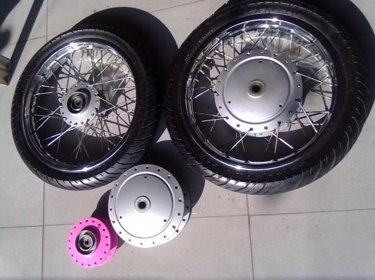 ขายล้อฟีโน่ -มีโอ 1300บาท มีดุมแถมอีก1ชุด ลูกปืนครบทั้ง2ชุด