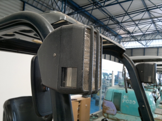 ขายรถฟอร์คลีฟท์ TOYOTA  7FD25T3 เสา3 เมตร ออโต้ปี2005, 4825ชม. รถสวยสภาพดีมาก รถนอกนำเข้า ติดต่อ มานะ 085-9049669