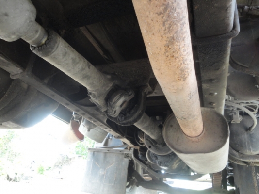 HINO FL3H 195 แรงม้า คุณไพบูลย์ จ.สระแก้ว มัดจำกลางอากาศแล้วจ๊ะ HINO FL3H 195 แรงม้า คุณไพบูลย์ จ.สระแก้ว มัดจำกลางอากาศแล้วจ๊ะ