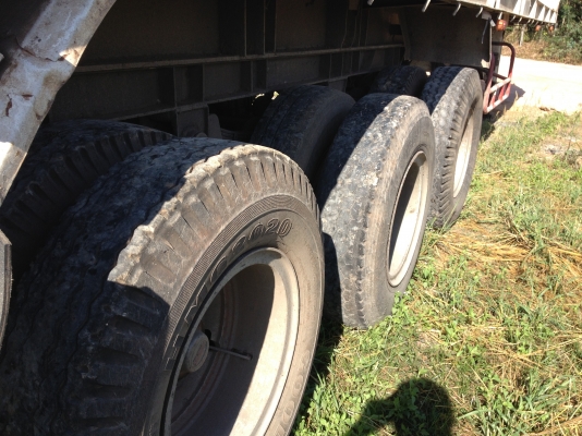 ขายด่วน หางพื้นเรียบสภาพพร้อมใช้งาน ลูกสามเพลายาว12.50เมตร ของสามมิตรปี39 เอกสารพร้อมเปลี่ยนสัญญา