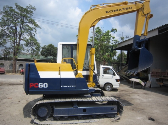 ขาย รถขุด KOMATSU รุ่น PC60-6- มือสองญี่ปุ่น ขาย รถขุด KOMATSU รุ่น PC60-6- มือสองญี่ปุ่น
