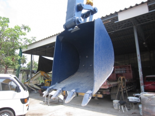 ขาย รถขุด KOMATSU รุ่น PC60-6- มือสองญี่ปุ่น ขาย รถขุด KOMATSU รุ่น PC60-6- มือสองญี่ปุ่น