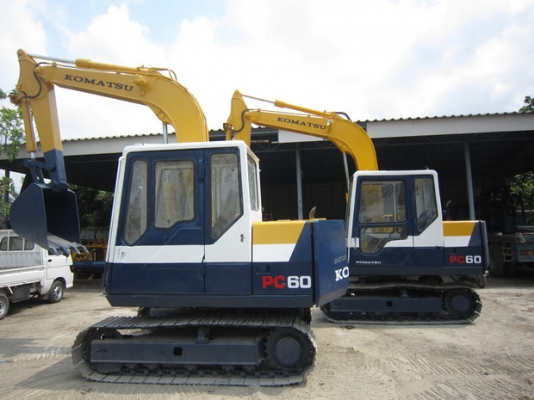 ขาย รถขุด KOMATSU รุ่น PC60-6- มือสองญี่ปุ่น ขาย รถขุด KOMATSU รุ่น PC60-6- มือสองญี่ปุ่น