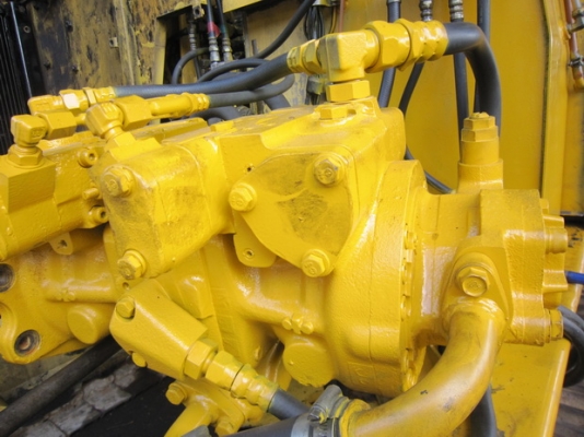 ขาย รถขุด KOMATSU รุ่น PC60-6- มือสองญี่ปุ่น ขาย รถขุด KOMATSU รุ่น PC60-6- มือสองญี่ปุ่น