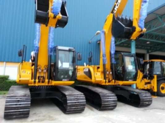 รถขุดใหม่มือหนึ่งยี่ห้อ JCB ขนาด 20 รถขุดใหม่มือหนึ่งยี่ห้อ JCB ขนาด 20