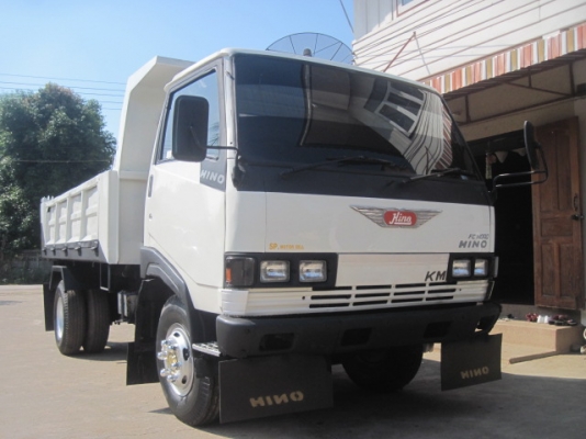 ขาย Hino KM 777 ดั้ม ปี36 117 แรง