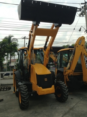 ขายรถตักหน้า-ขุดหลัง JCB