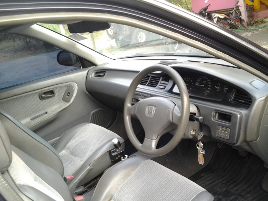 ขายฮอนด้าซีวิค เตารีด 4ประตู ปี95