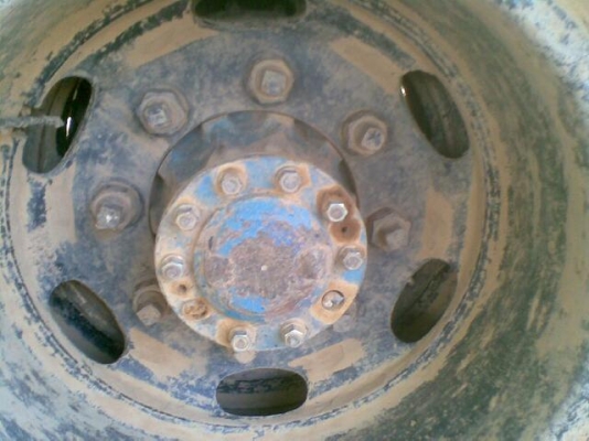 ขาย6ล้อดั๊ม HINO สภาพสวยพร้อมใช้ ติดต่อได้ที่คุณ อ๊อฟ พิจิตร 086-737-9991