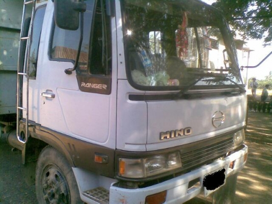 ขาย6ล้อดั๊ม HINO สภาพสวยพร้อมใช้ ติดต่อได้ที่คุณ อ๊อฟ พิจิตร 086-737-9991