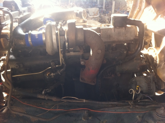 ขายรถบรรทุก 10 ล้อ ดั้ม ยี่ห้อ มิตซูบิชิ FUSO เครื่อง 6D15 TURBO สภาพพร้อมใช้