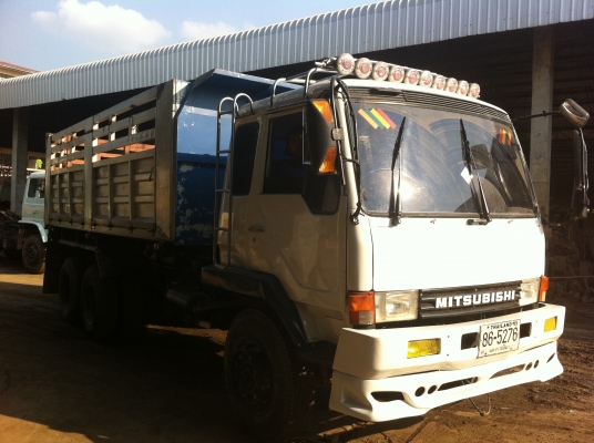 ขายรถบรรทุก 10 ล้อ ดั้ม ยี่ห้อ มิตซูบิชิ FUSO เครื่อง 6D15 TURBO สภาพพร้อมใช้