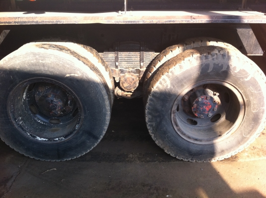 ขายรถบรรทุก 10 ล้อ ดั้ม ยี่ห้อ มิตซูบิชิ FUSO เครื่อง 6D15 TURBO สภาพพร้อมใช้