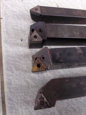 ด้ามมีดกลึงแบบจับยึดเม็ดมีด Insert (พร้อมเม็ดมีดและตัวหมุนล็อก)