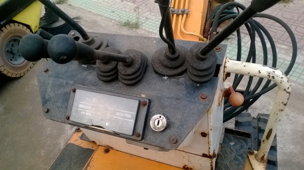 แม็คโครเล็ก  HANIX