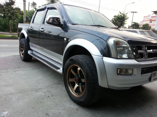 ขาย ISUZU D-MAX โฟวิน ขาย ISUZU D-MAX โฟวิน