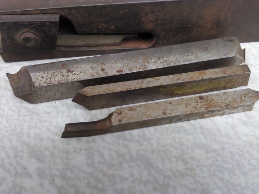 ด้ามมีดแบบจับยึดมีดขาวพร้อมมีดกลึงขาวแถมให้3อัน