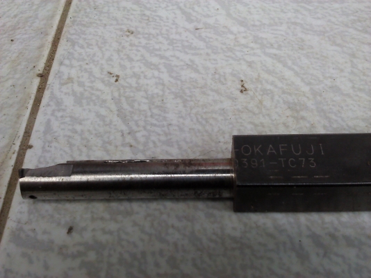 ด้ามมีดกลึงคว้านรูแบบจับยึดเม็ดมีด Insert มีรูน้ำหล่อเย็นพร้อม(พร้อมเม็ดมีดและตัวหมุนล็อก)